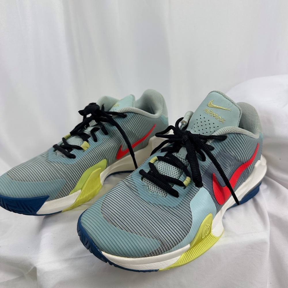 Nike Airmax size 8 women’s New without a tag